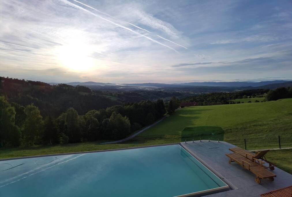 Chalet-Suedsteiermark - Traumhafte Aussicht, Infinity Pool, Privatsphaere, Klima Und De-Luxe Ausstattung Schwanberg Εξωτερικό φωτογραφία